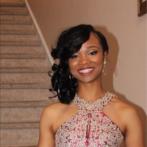 Meet your Posher, Alana